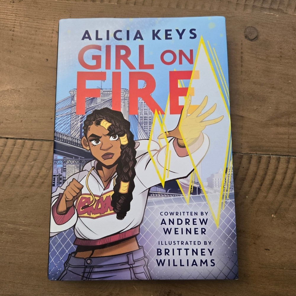 Alicia Keys Girl on Fire Graphic Novel YA First Edition Hardcover Book - Picture 1 of 10